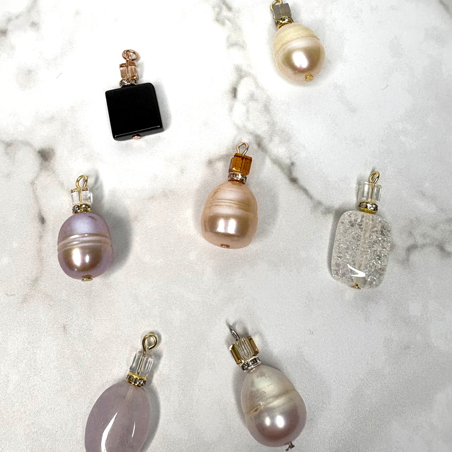 Parfümkette mit Perle