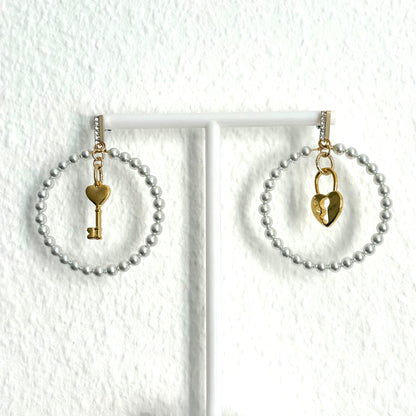 Vorhängeschloss-Perlen-Creolen