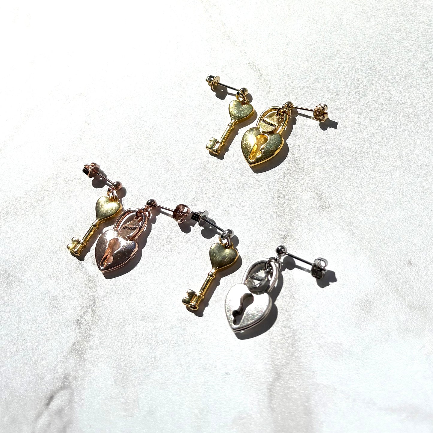 Vorhängeschloss-Ohrringe