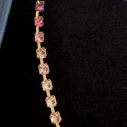 Regenbogenarmband