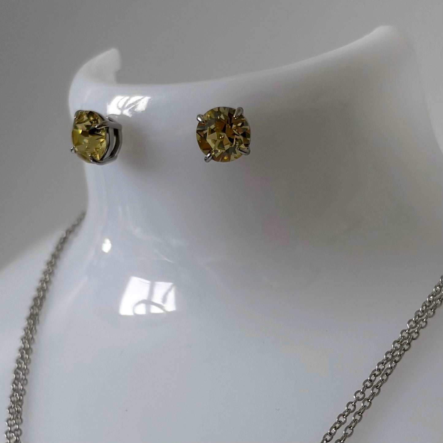 DRN matching set SC (necklace + earrings)